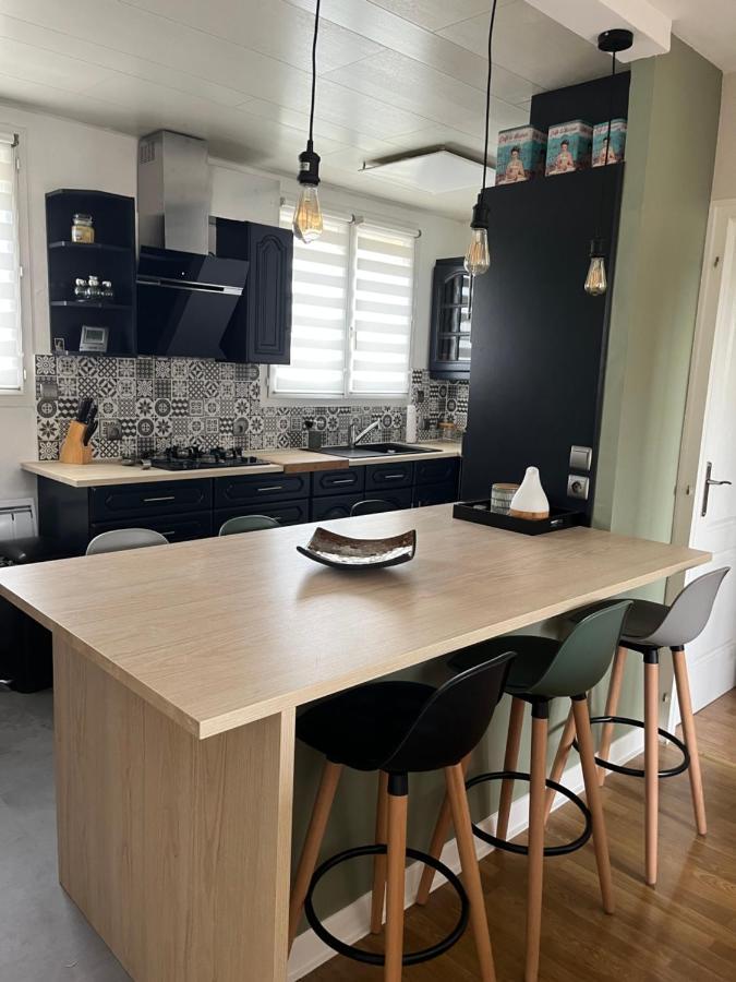 Maison A 700M De La Plage Courseulles-sur-Mer Exteriör bild